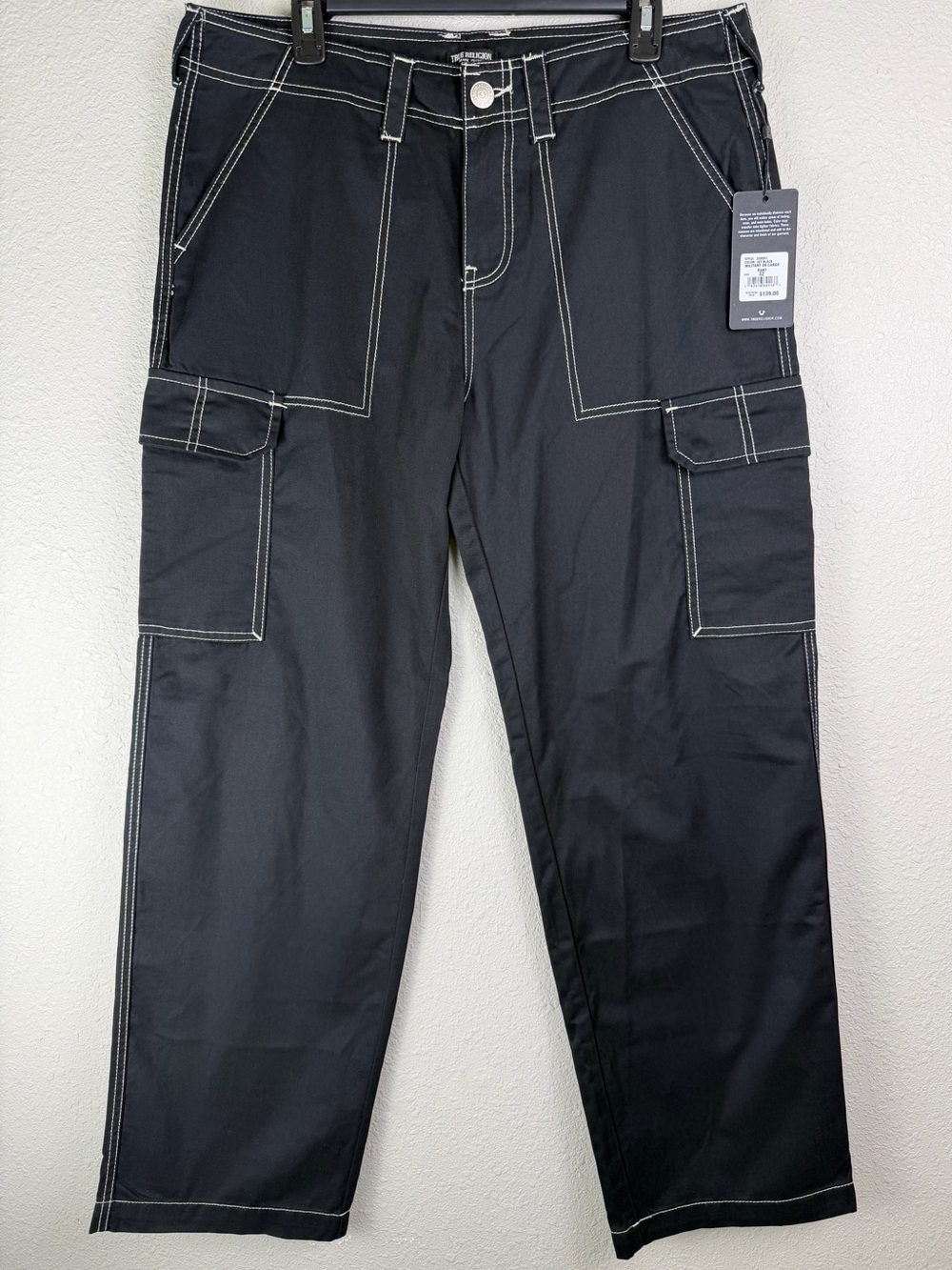 True Religion Cargo Pants Mens 32 Jet Black Contrast Stitch NWT $139